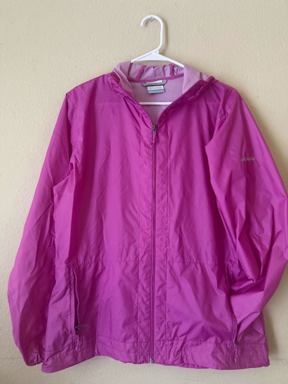 Columbia L
